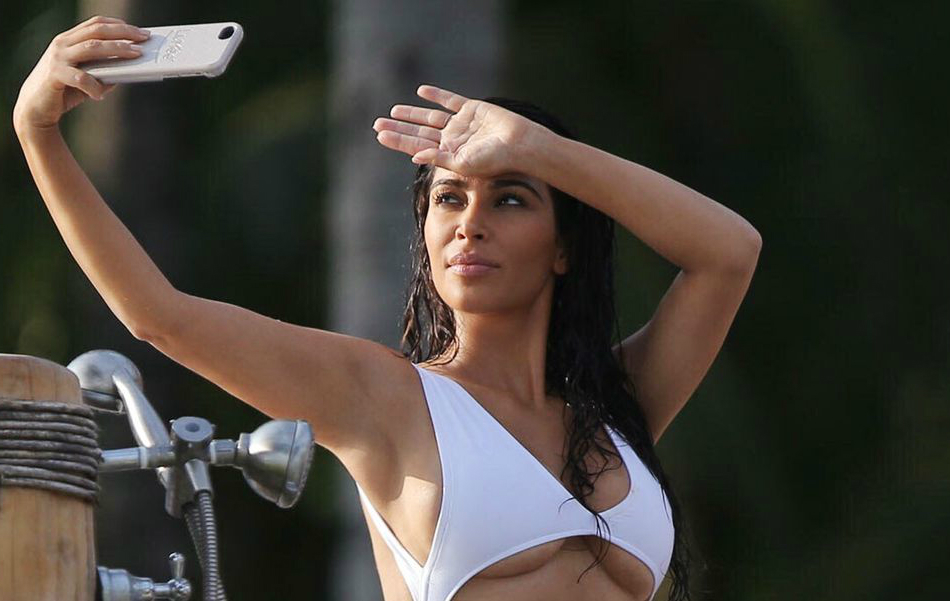 Epic celebrity underboob photos